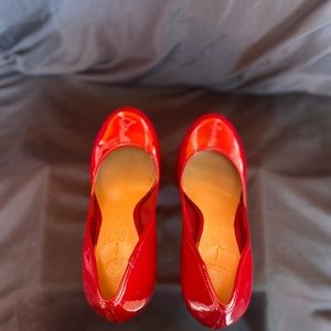 Women’s dress shoes